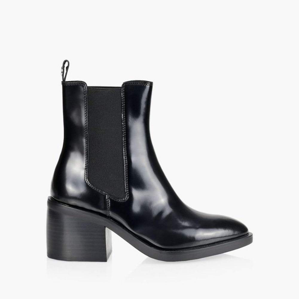 Wishbone Ines Leather Chelsea Boots size 6